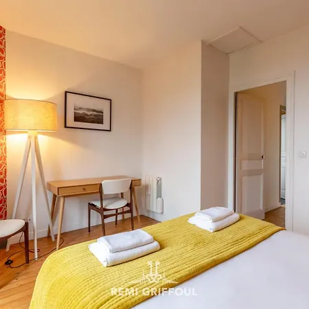 La Veranda Enchantee 4 Garden & Fireplace Town Center Sleeps Honfleur