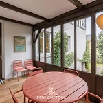 La Veranda Enchantee 4 Garden & Fireplace Town Center Sleeps * Honfleur